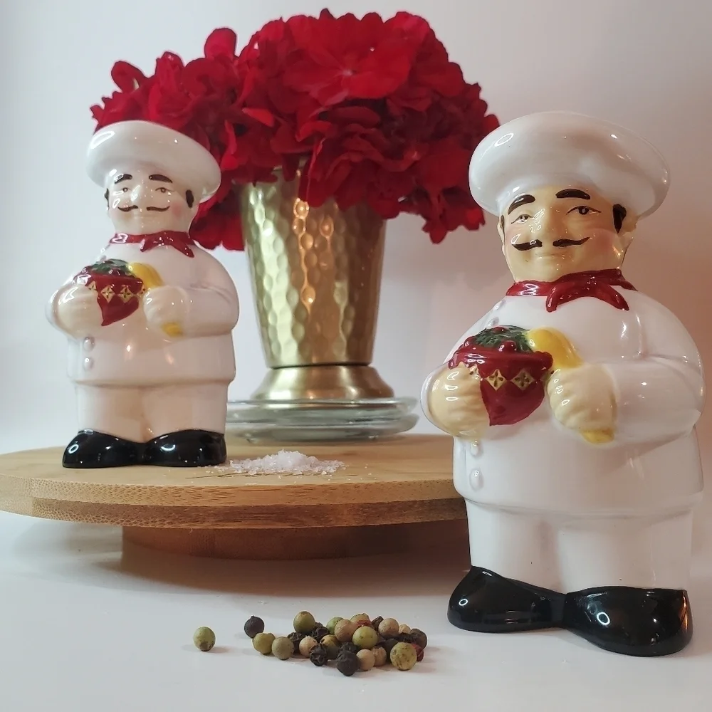 Salt & Pepper Shakers Chubby Italian Chef Jennifer Brinley Ceramic Cooking S&P